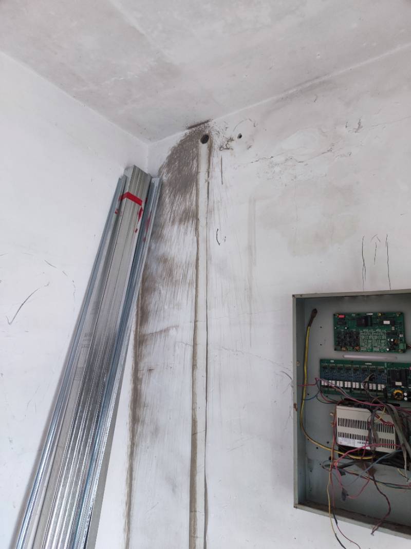 南通瑞翔新材料有限公司 传达室 施工照片