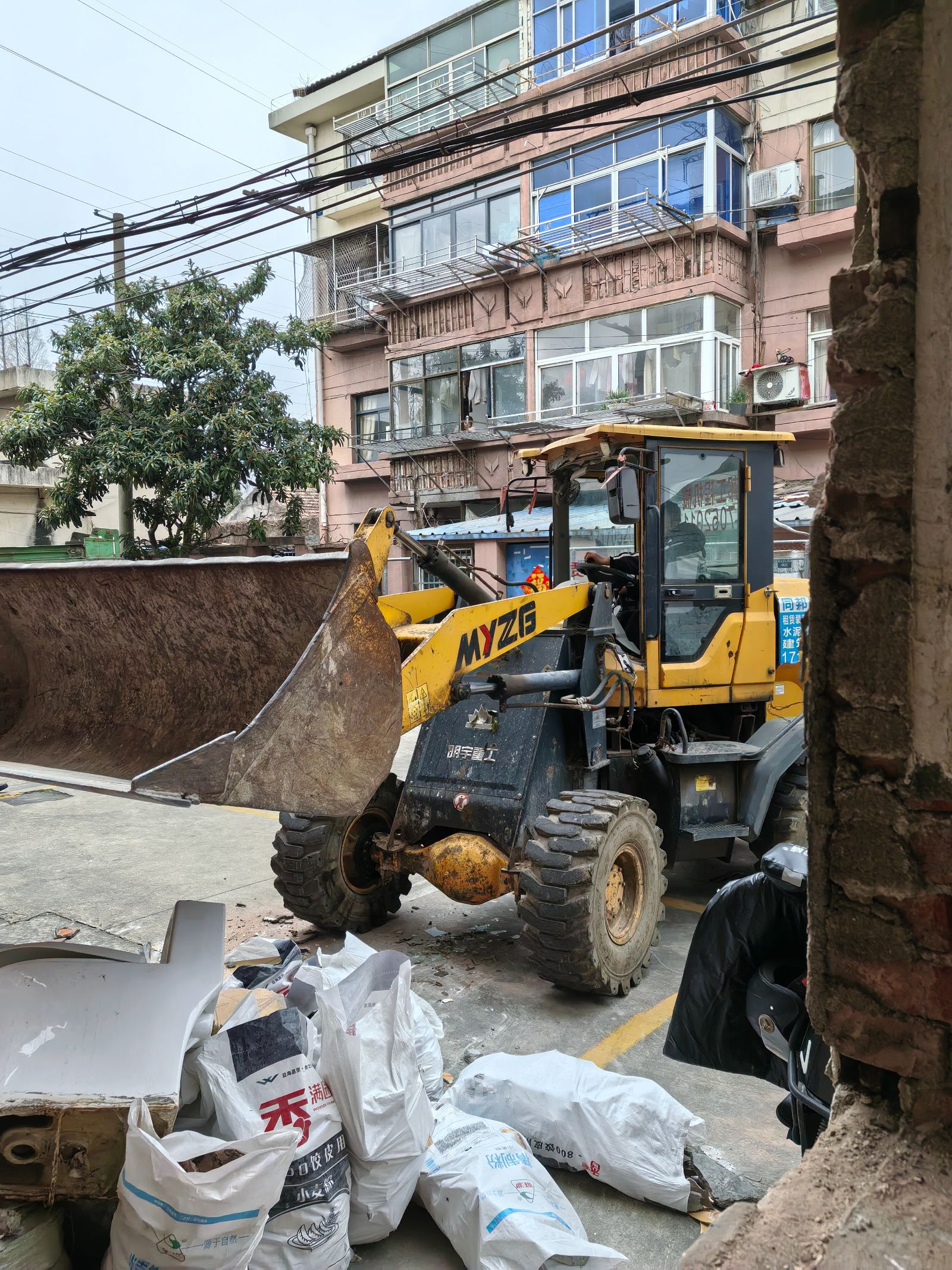 在果园新村,看见女性力量闪耀工地