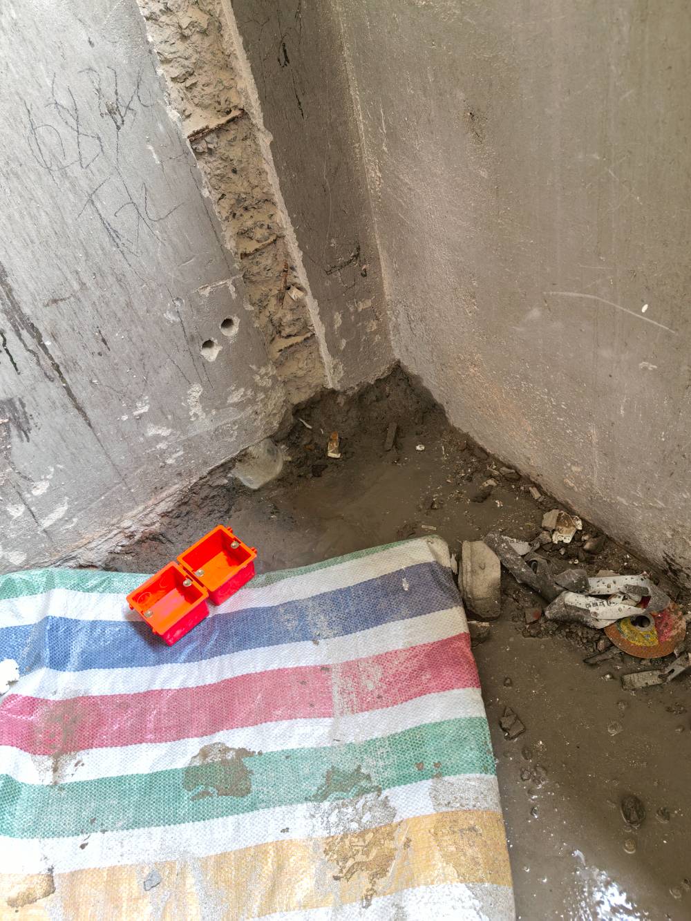 南通新港花苑 3*-403 施工照片