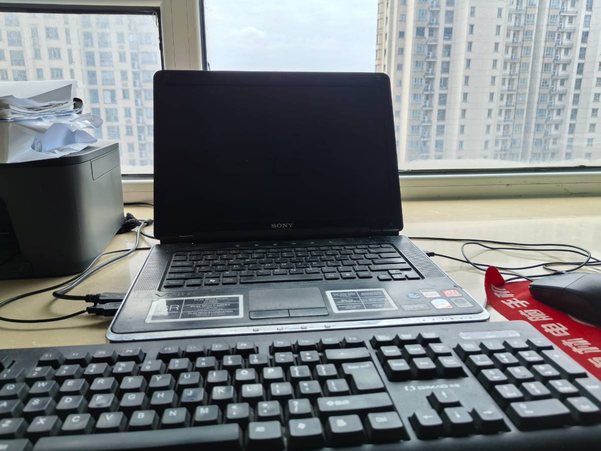 目标规划：购置适配开发需求的台式机，推进uni-app学习与实践