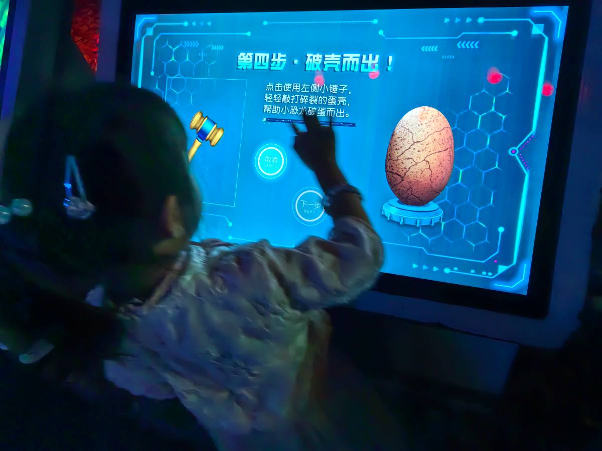 小丫头的恐龙园之约:从南通出发的周末狂欢