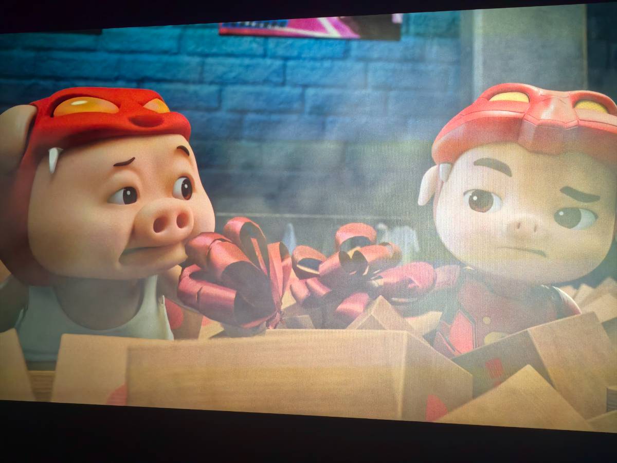 带娃日常|一半是影院欢笑,一半是书桌星光