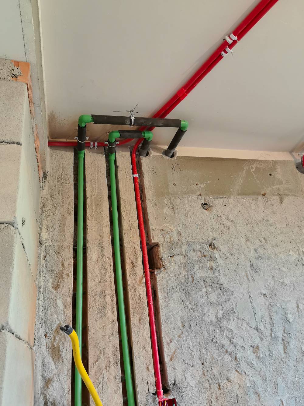 南通天安花园 2*-602 施工照片