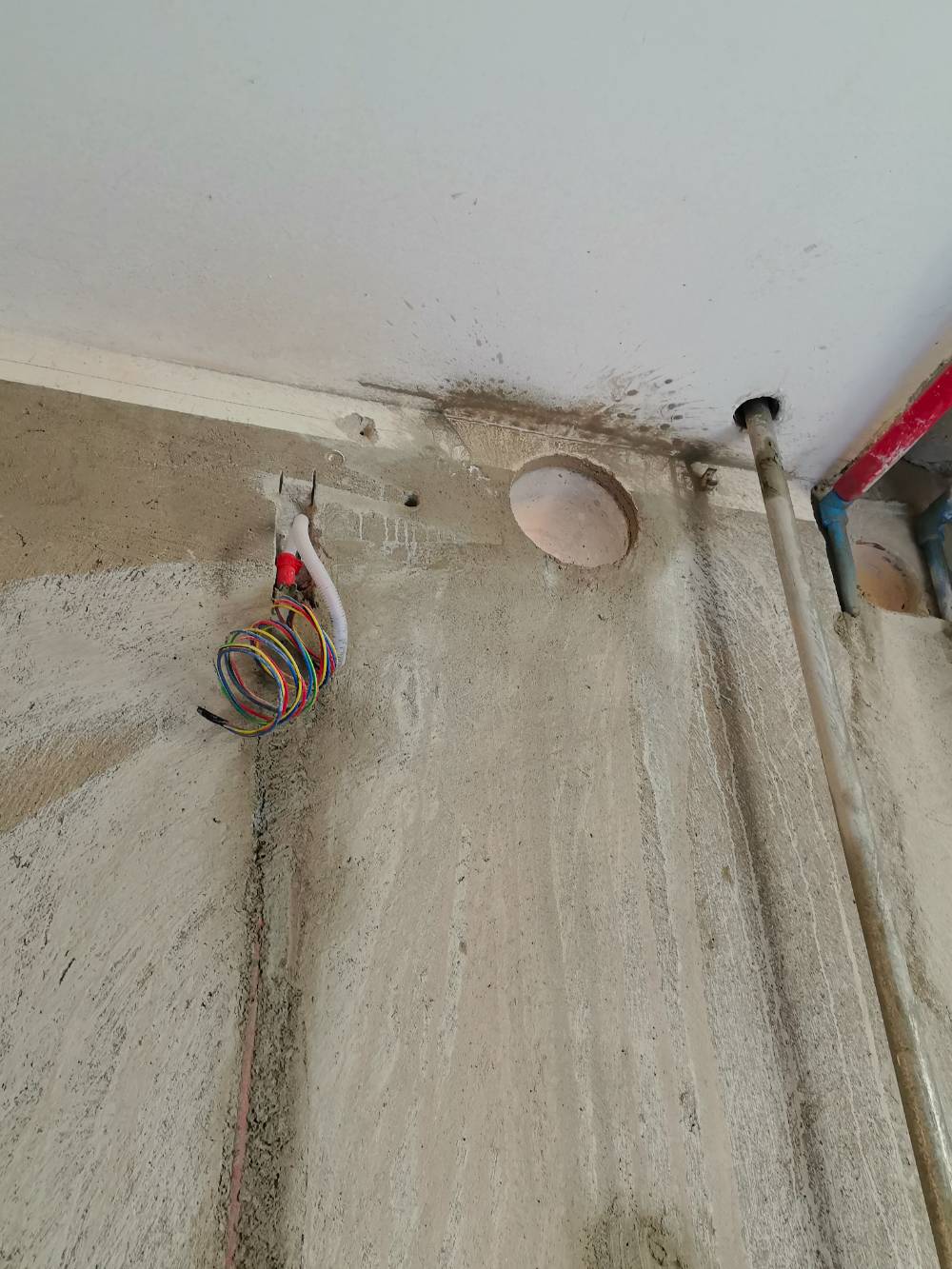 新港花苑 1*-304 施工照片