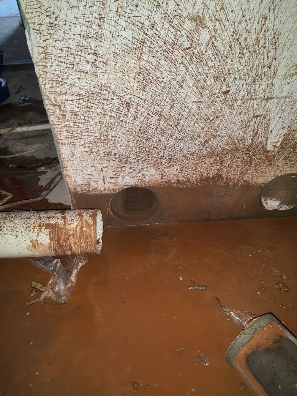 滨河东城 1*-201 施工照片