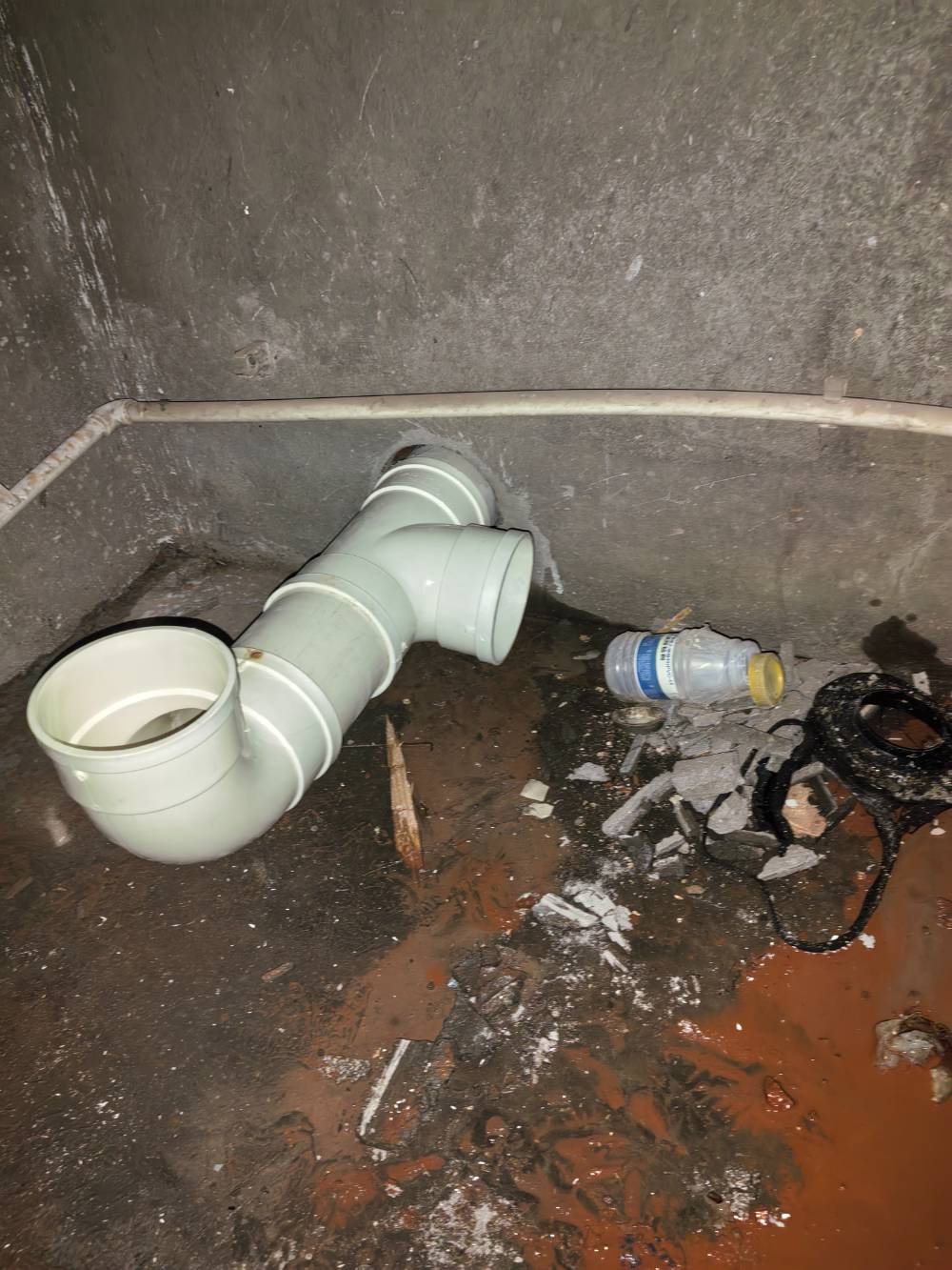 滨河东城 1*-201 施工照片