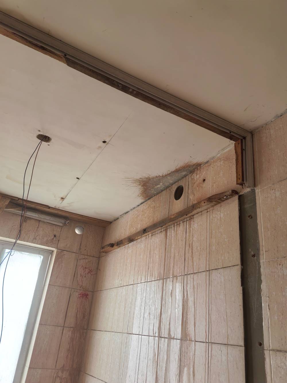 海港新村 2*-603 施工照片