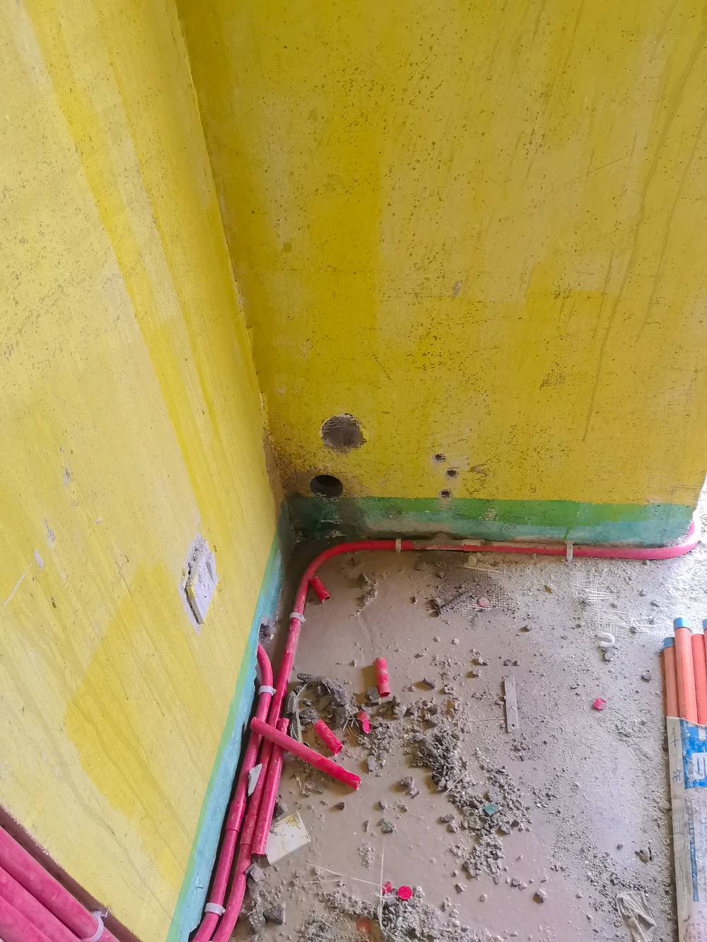 南通绿地新里城 8*-3303 施工照片