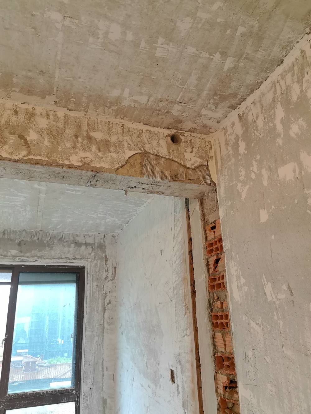 江岸水苑 1*-602 施工照片