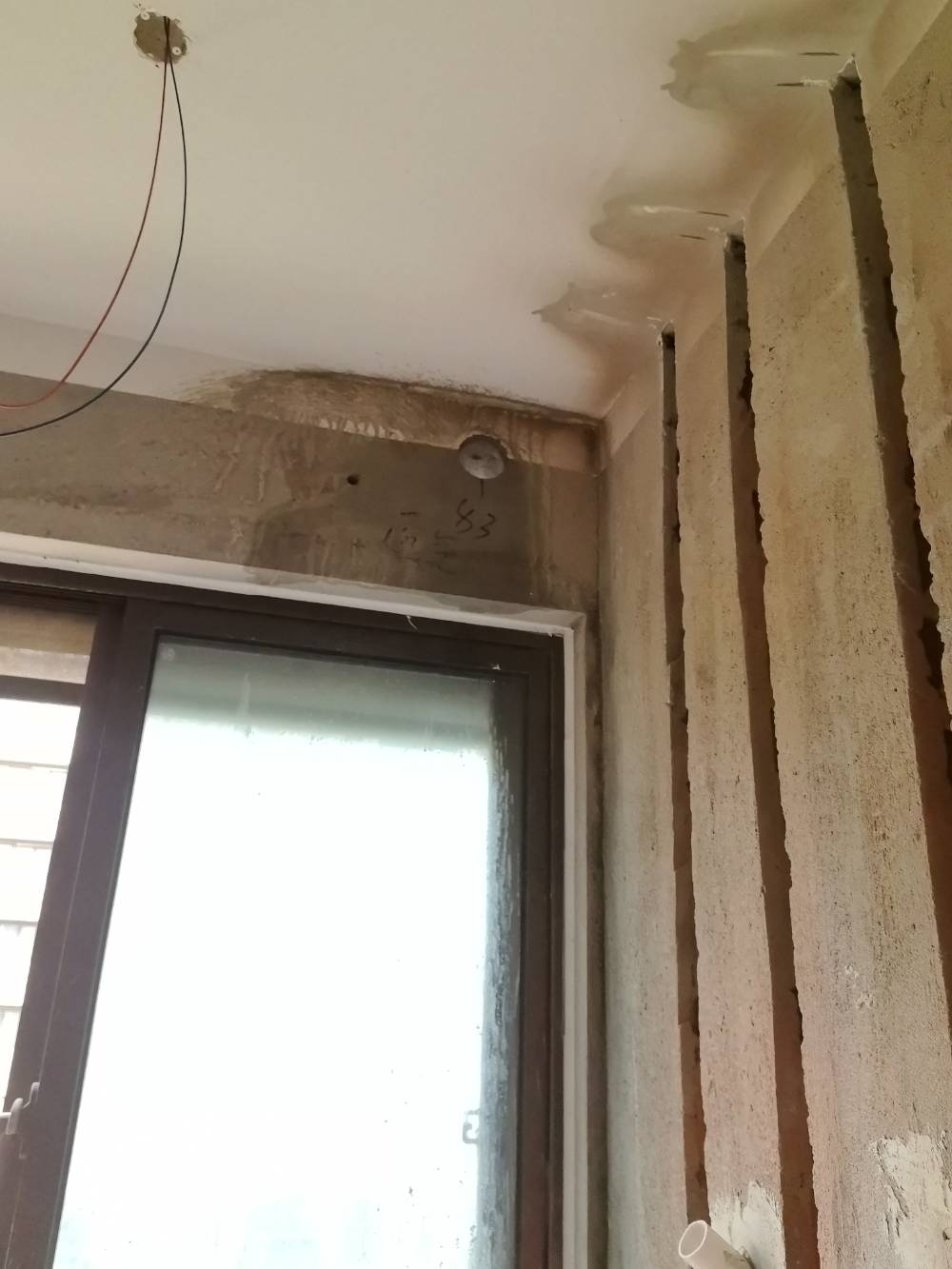 江岸水苑 1*-602 施工照片