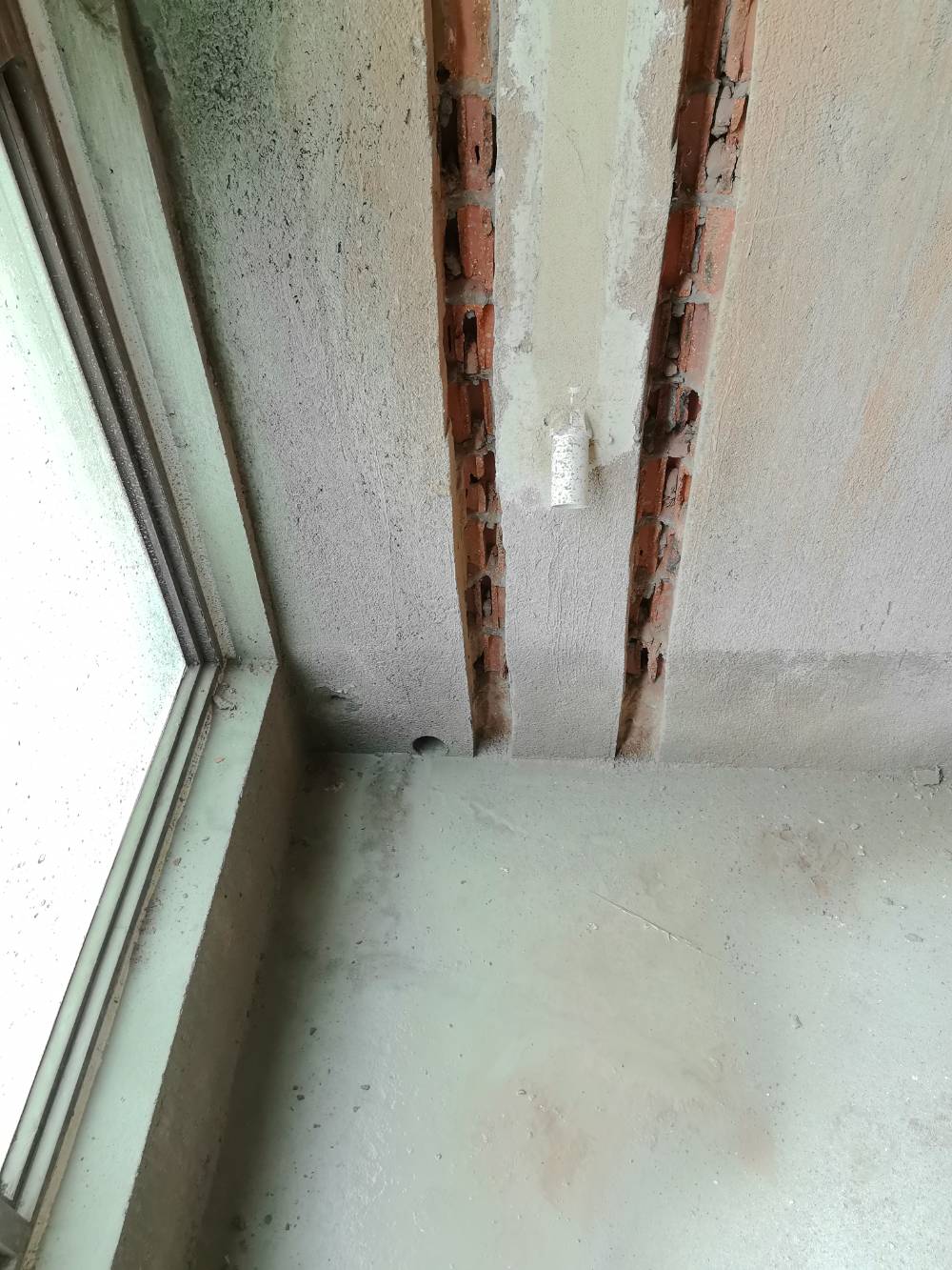 江岸水苑 1*-602 施工照片